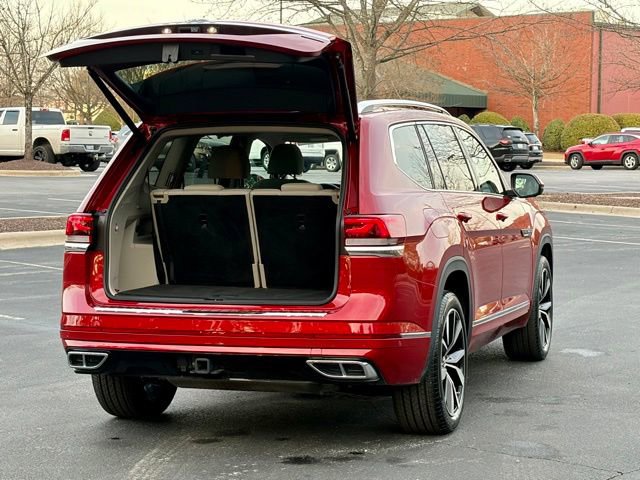 Used 2025 Volkswagen Atlas SEL Premium R-Line image 18