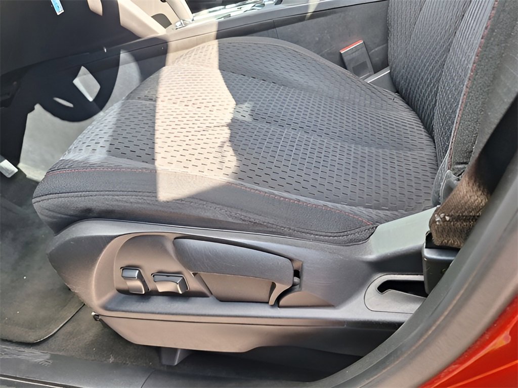 Used 2014 GMC Terrain SLE image 26