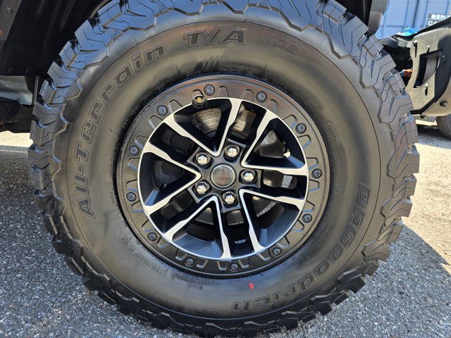 Used 2024 Jeep Wrangler Unlimited Rubicon 4xe AWD/4WD image 3