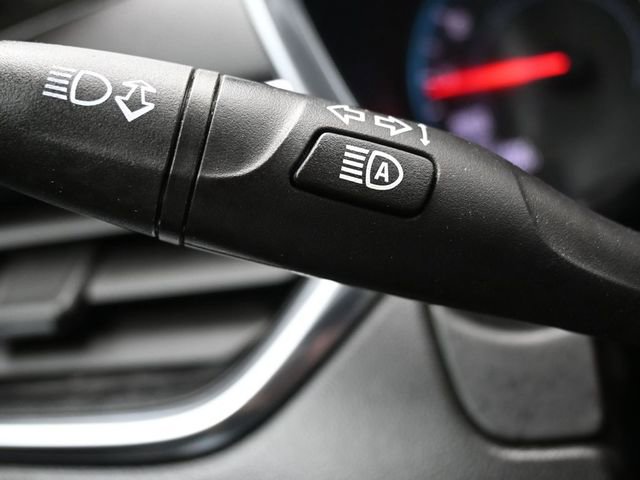 Used 2021 Chevrolet Equinox LT FWD image 25