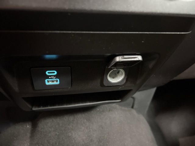 Used 2022 Ford F250 XLT w/ FX4 Off-Road Package AWD/4WD image 31