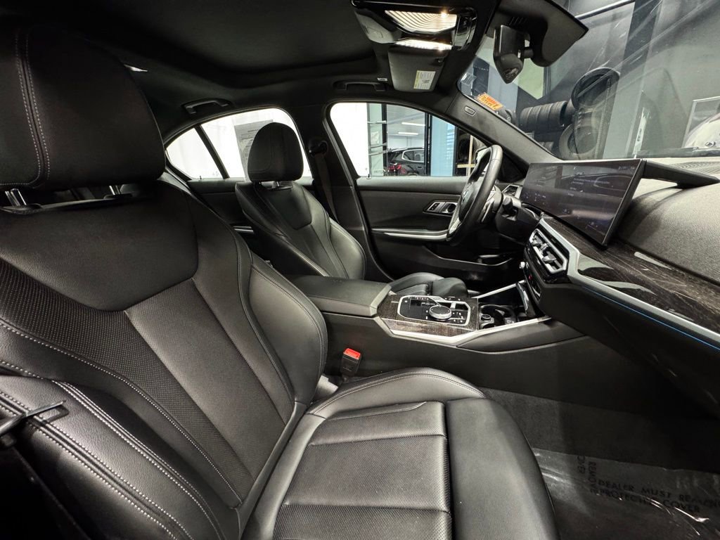 Used 2023 BMW 330e xDrive w/ Driving Assistance Package AWD/4WD image 30