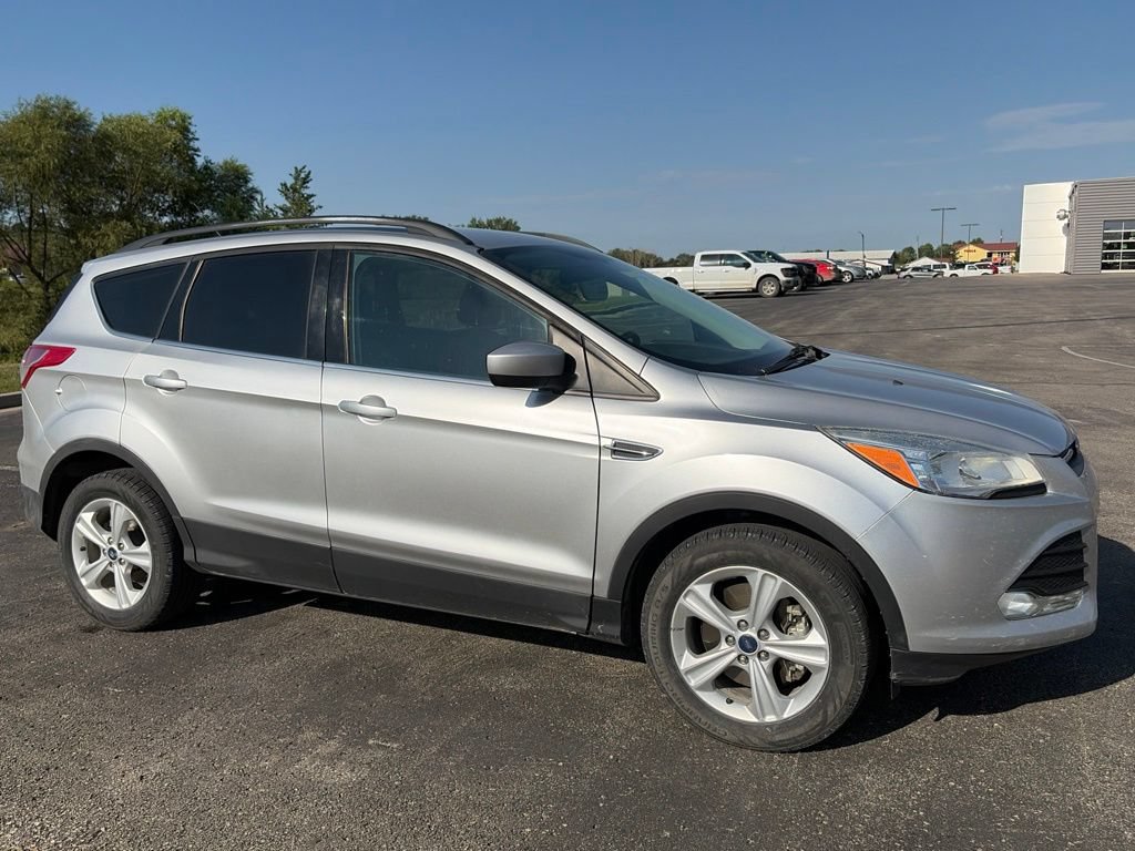 Used 2014 Ford Escape SE w/ Equipment Group 201A AWD/4WD image 3