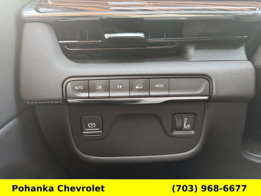 Used 2023 Cadillac Escalade ESV Luxury AWD/4WD image 12