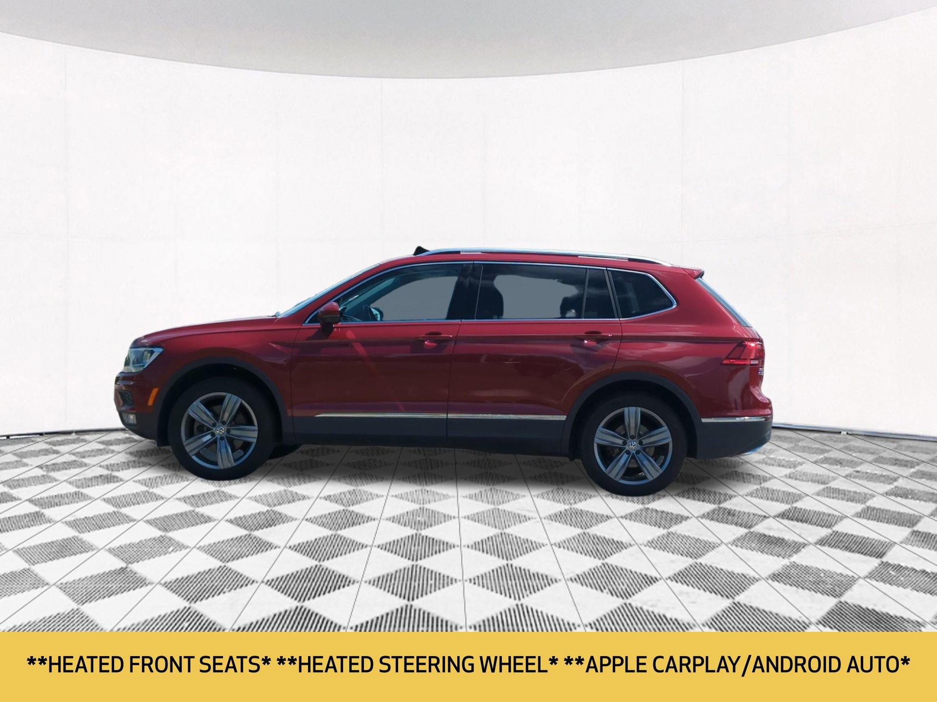 Used 2020 Volkswagen Tiguan SEL w/ Tiguan Two-Row MDO Package AWD/4WD image 2