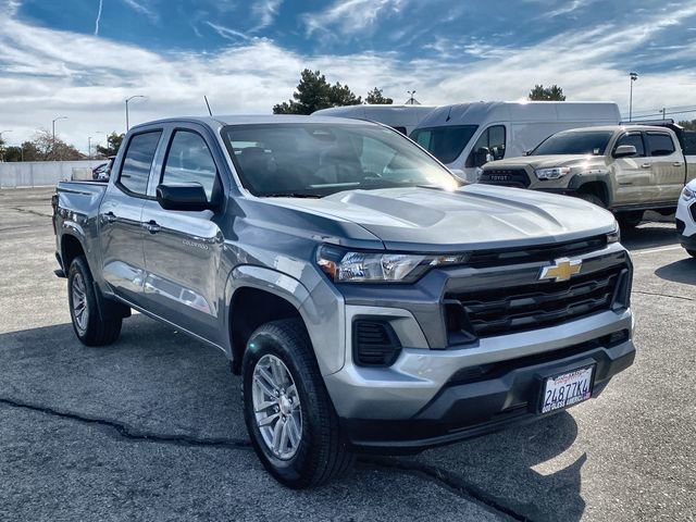 Certified 2025 Chevrolet Colorado LT w/ Advanced Trailering Package image 30