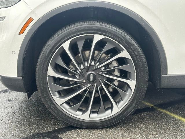 Used 2023 Lincoln Aviator Reserve w/ Equipment Group 201A AWD/4WD image 13