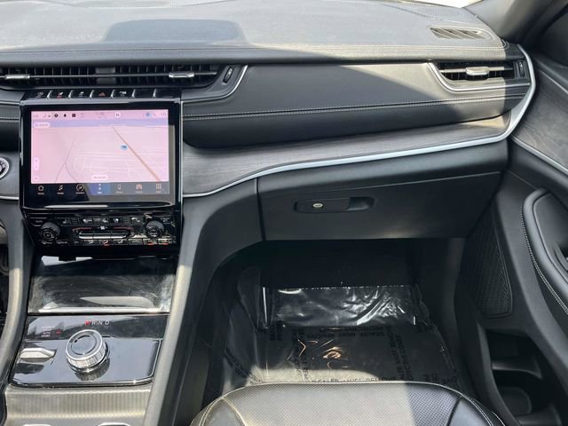 Used 2024 Jeep Grand Cherokee L Limited w/ Luxury Tech Group II AWD/4WD image 20