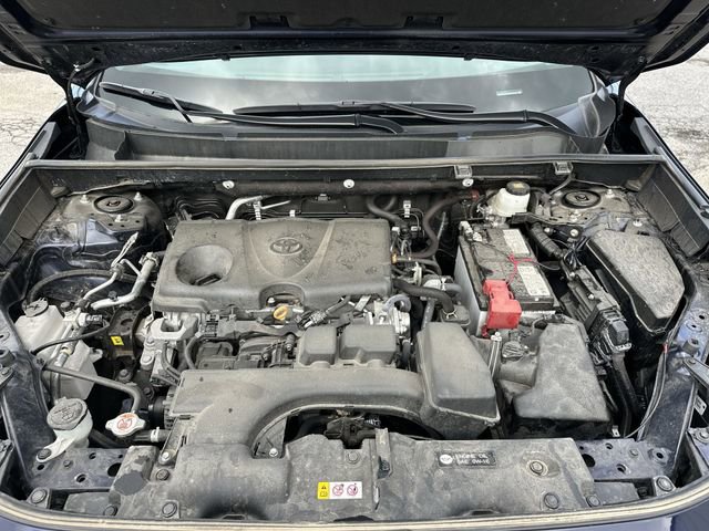 Used 2024 Toyota RAV4 XLE AWD/4WD image 19