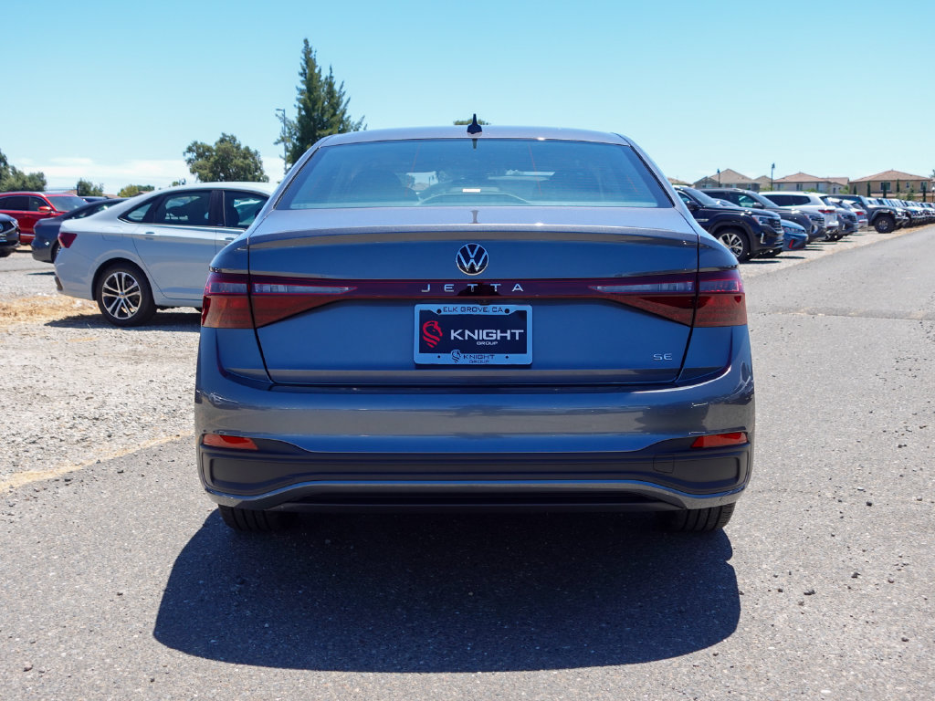 New 2026 Volkswagen Jetta SE FWD image 8