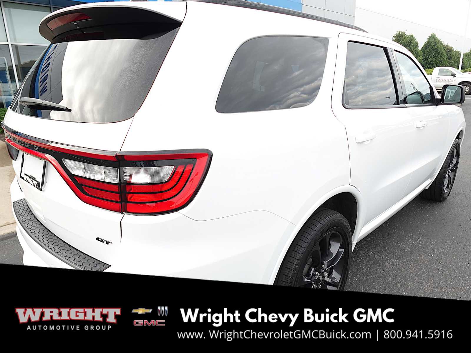 Used 2023 Dodge Durango GT image 3