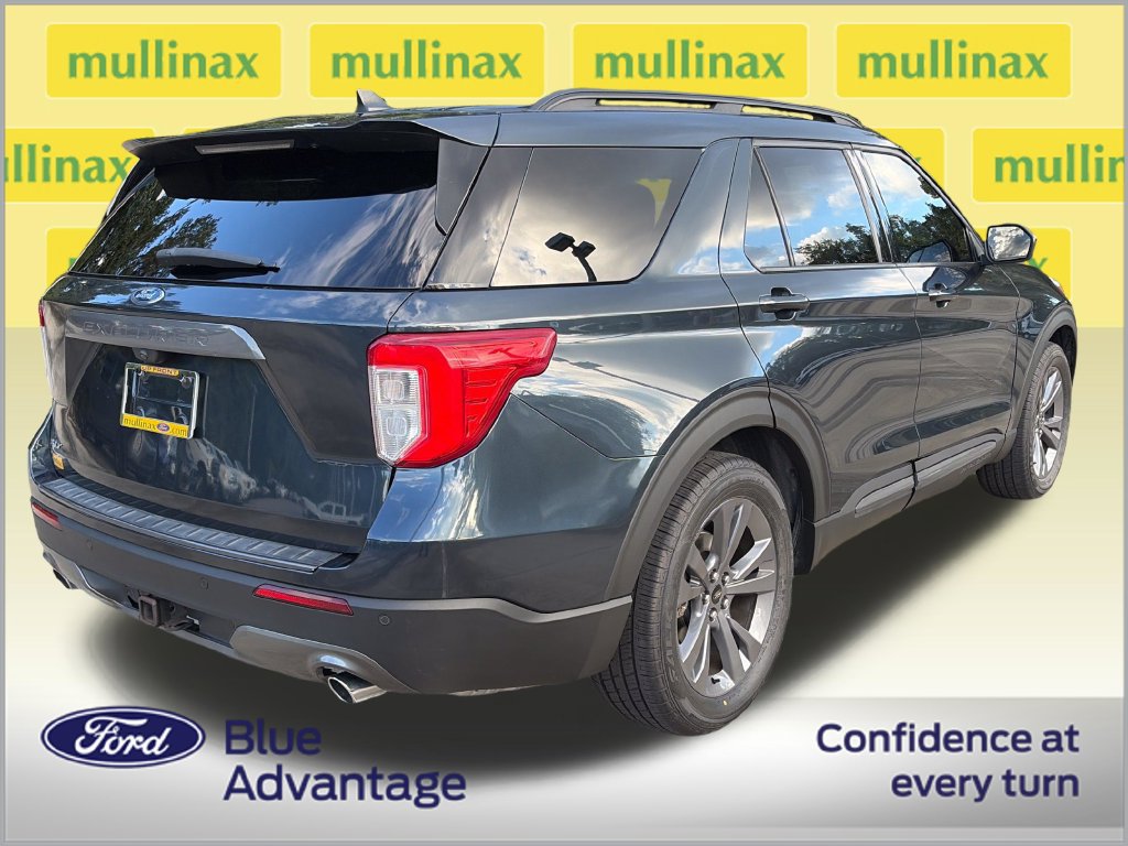 Certified 2023 Ford Explorer XLT w/ Equipment Group 202A RWD image 4