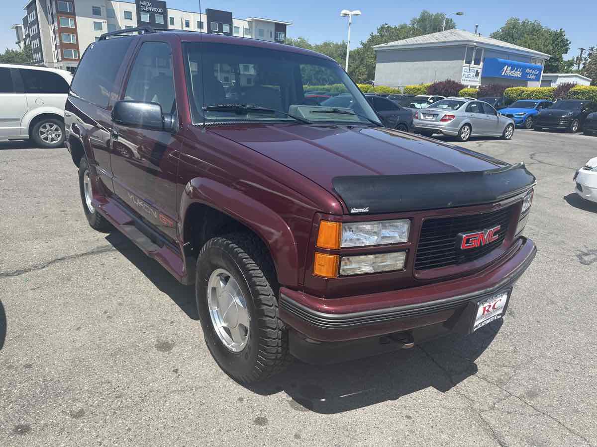 Used 1994 GMC Yukon 4WD 2-Door image 4