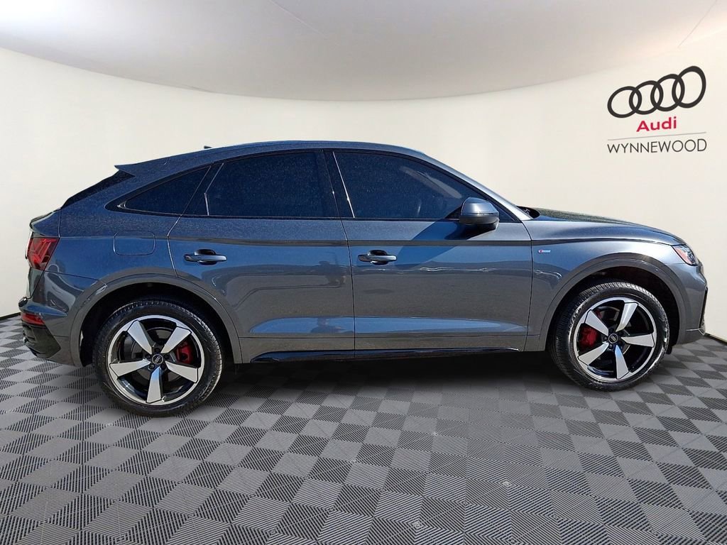 Used 2024 Audi Q5 2.0T Premium Plus w/ Premium Plus Package AWD/4WD image 7