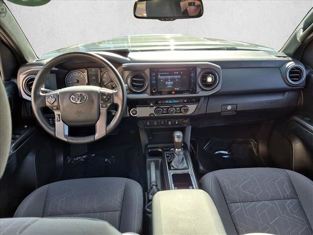 Used 2017 Toyota Tacoma TRD Sport RWD image 18