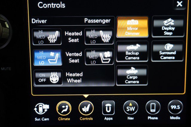 Used 2020 RAM 2500 Limited AWD/4WD image 53