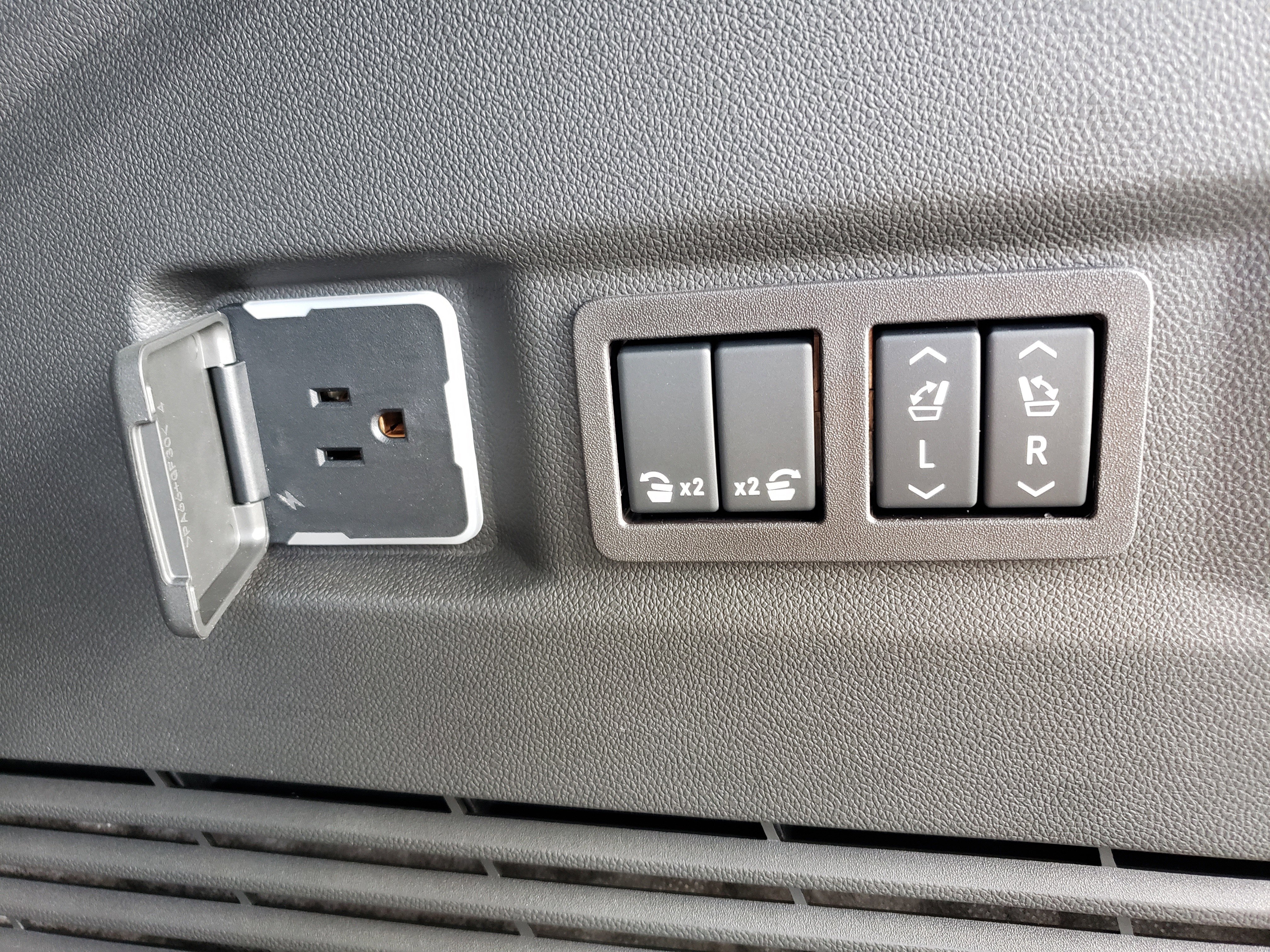 New 2026 Chevrolet Tahoe RST w/ Comfort Package image 11