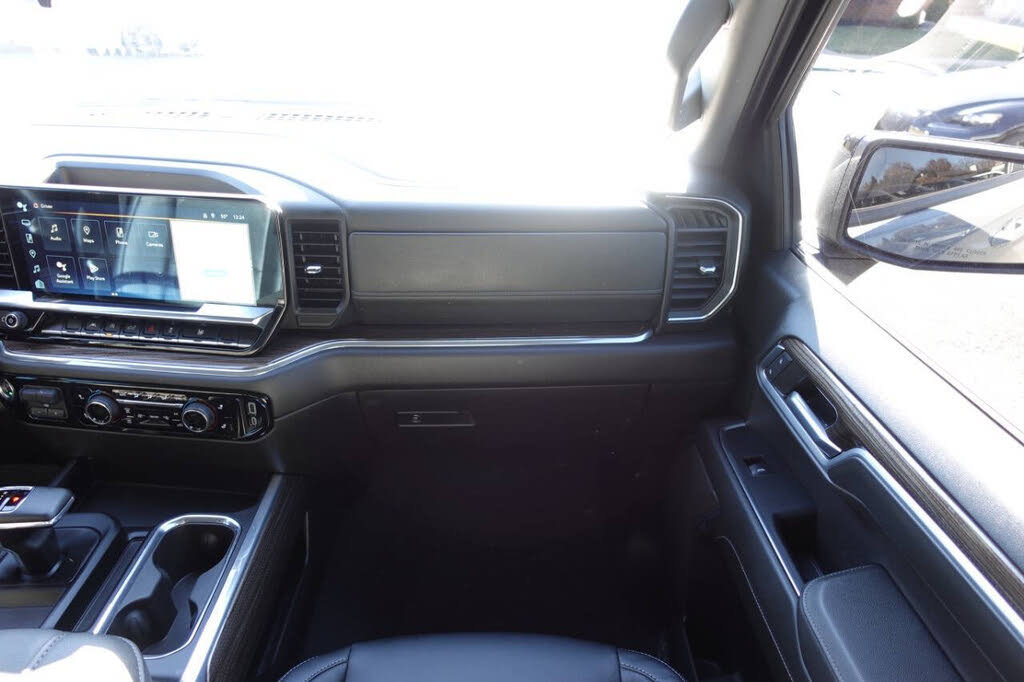 Used 2024 Chevrolet Silverado 1500 RST w/ Protection Package AWD/4WD image 34