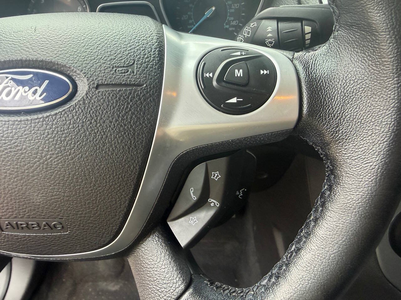 Used 2013 Ford Focus Titanium FWD image 17