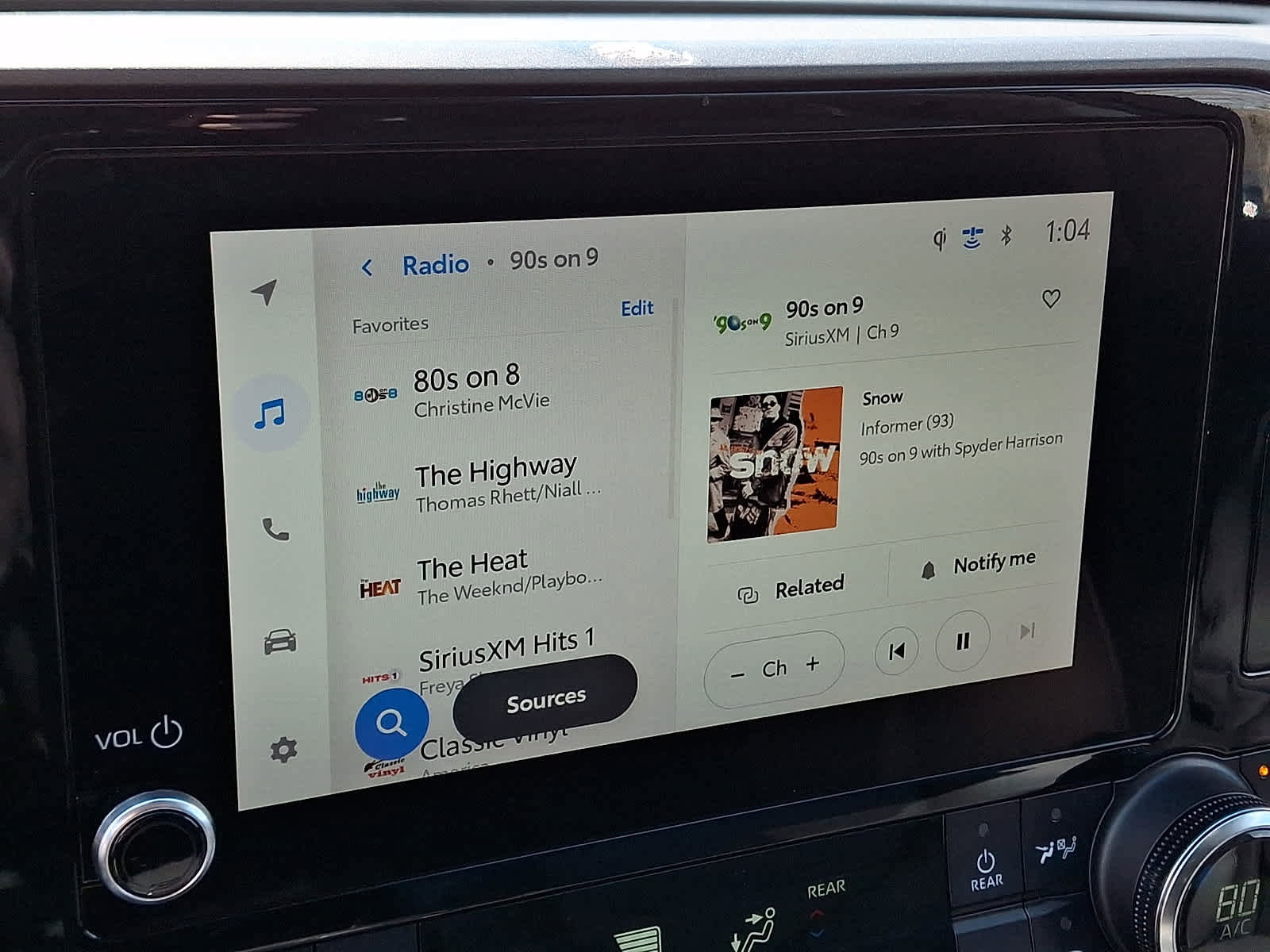 Used 2023 Toyota Highlander XLE image 20