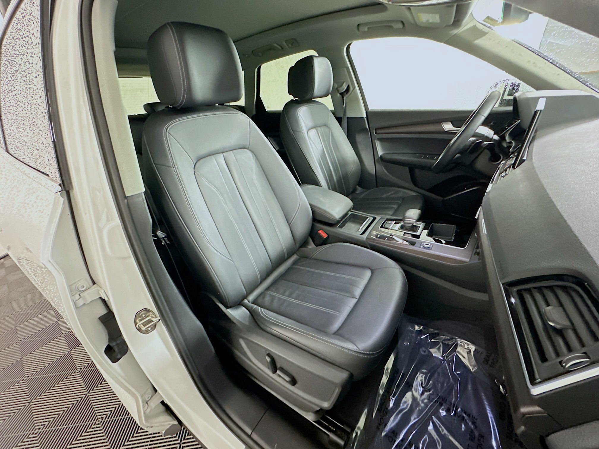 Used 2021 Audi Q5 2.0T Premium AWD/4WD image 28