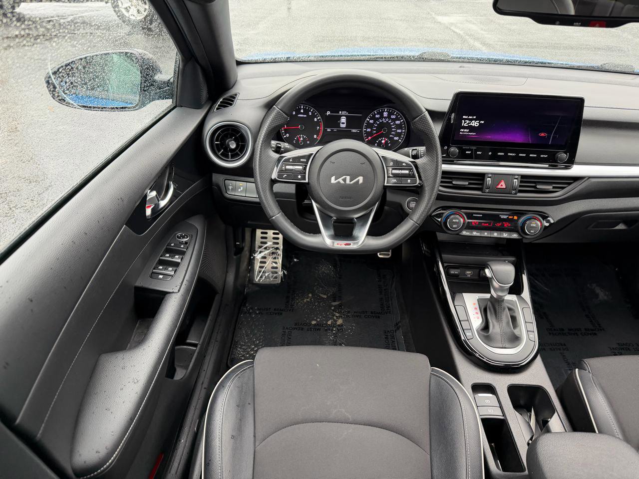 Used 2023 Kia Forte GT-Line w/ GT-Line Premium Package image 14