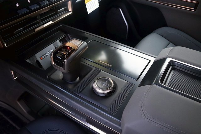 New 2025 GMC Hummer EV 2X image 19