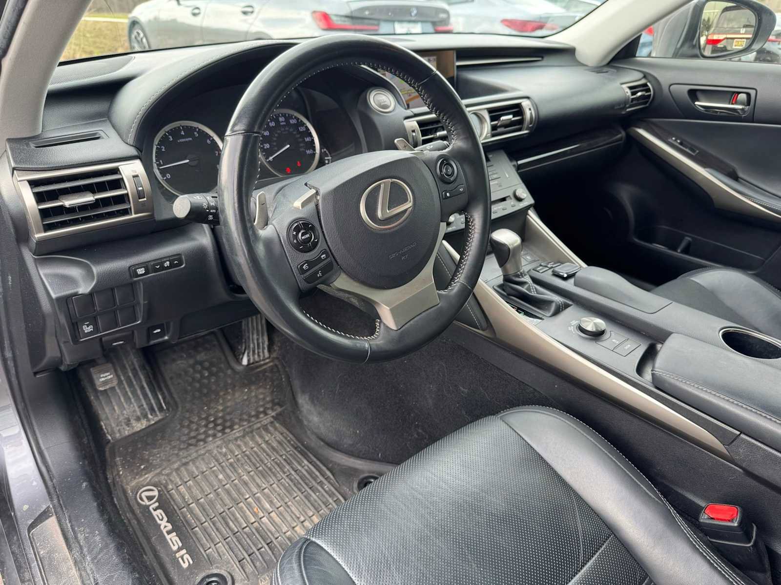 Used 2015 Lexus IS 350 AWD w/ Luxury Package image 11