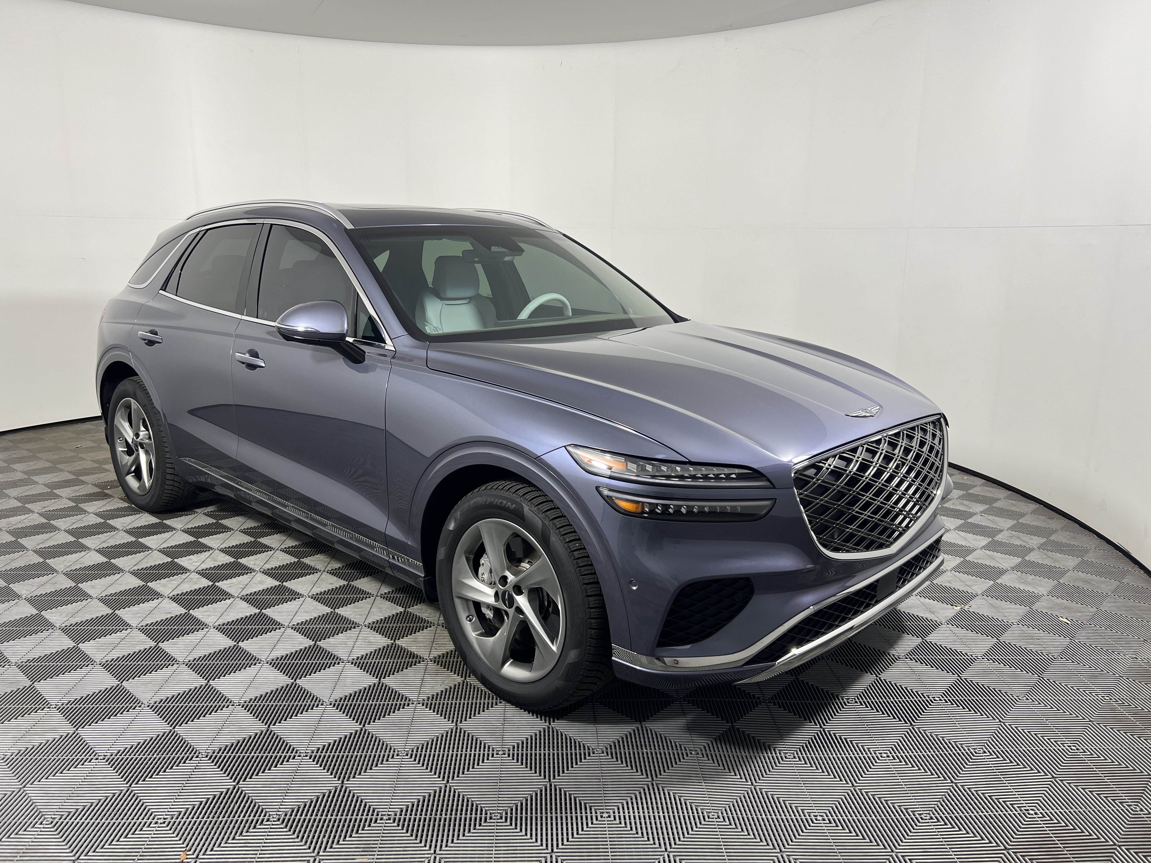 Used 2026 Genesis GV70 2.5T Advanced AWD/4WD image 7