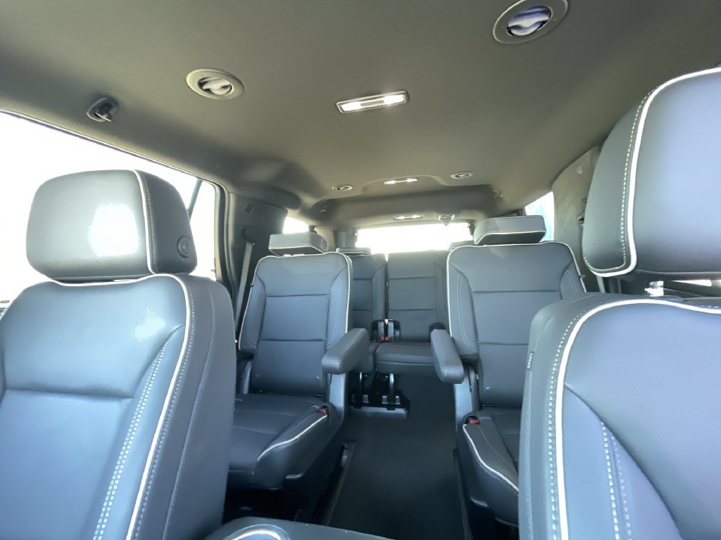 Certified 2025 Chevrolet Tahoe Premier RWD image 20