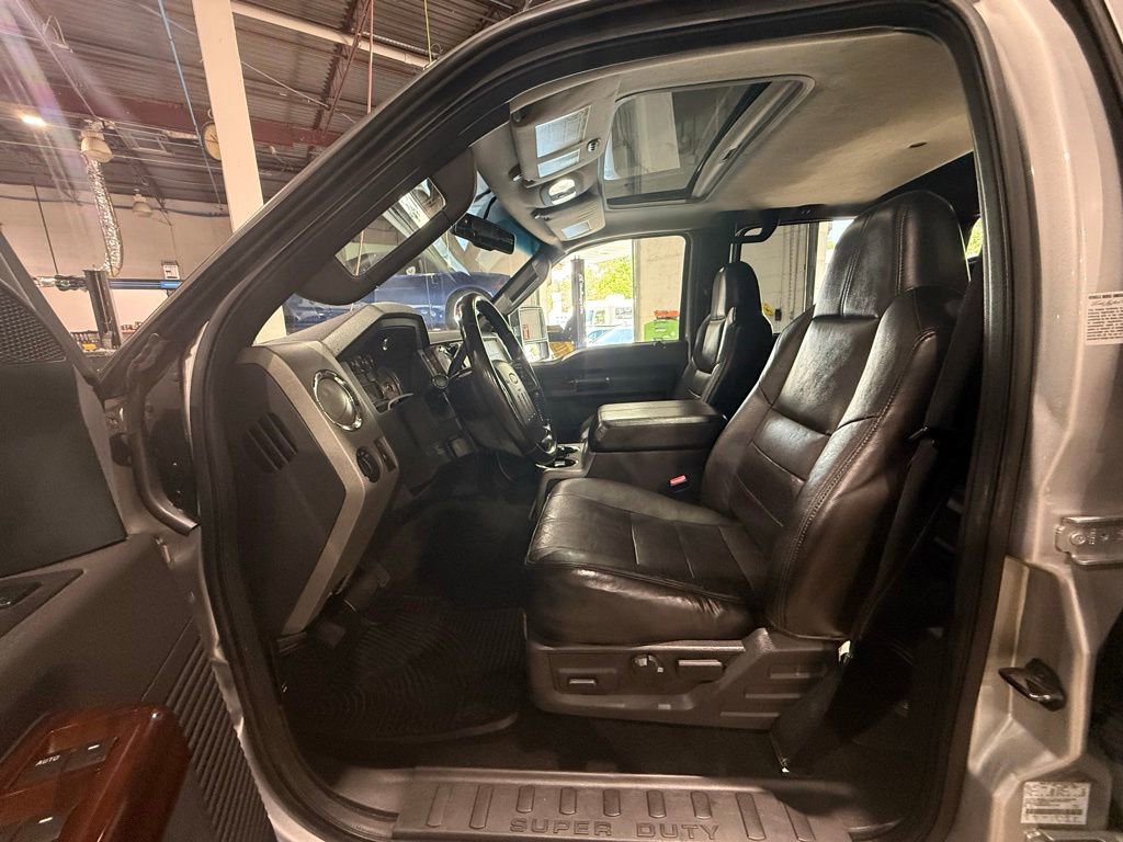 Used 2010 Ford F350 Lariat AWD/4WD image 16