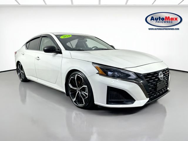 Used 2024 Nissan Altima 2.5 SR w/ SR Premium Package AWD/4WD image 1