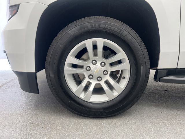 Used 2018 Chevrolet Tahoe LS image 3