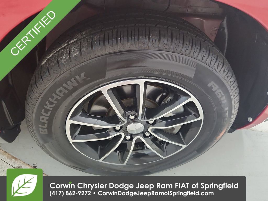 Used 2017 Dodge Journey SE w/ Flexible Seating Group image 23