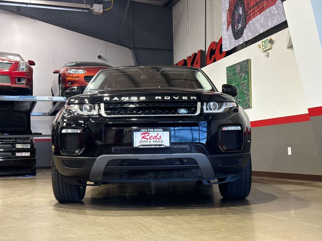 Used 2017 Land Rover Range Rover Evoque SE Premium image 40