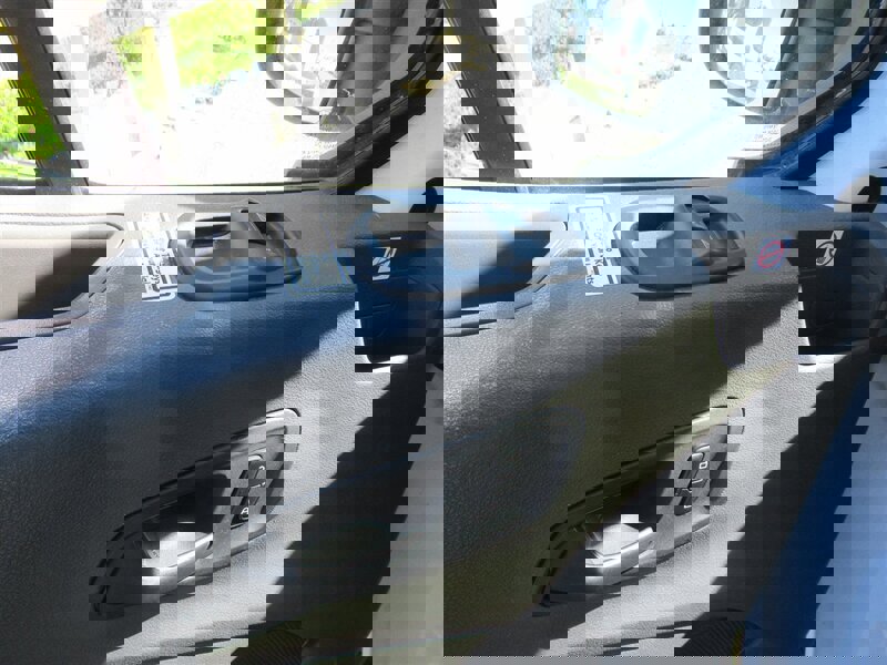 Used 2020 Ford Transit 250 148 High Roof w/ Load Area Protection Package image 15