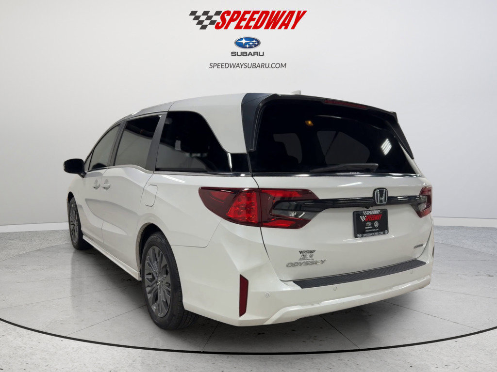 Used 2025 Honda Odyssey Touring image 8