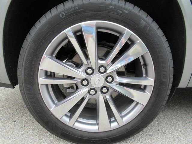 Certified 2025 Cadillac XT6 Premium Luxury w/ Platinum Package AWD/4WD image 9