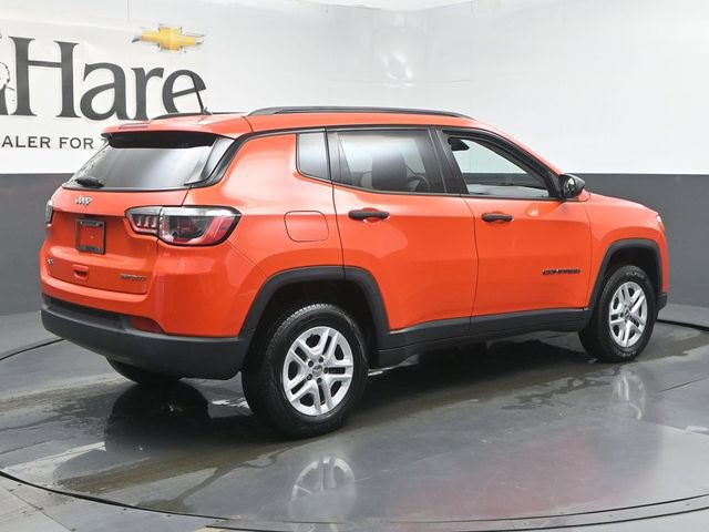 Used 2018 Jeep Compass Sport w/ Cold Weather Group AWD/4WD image 50