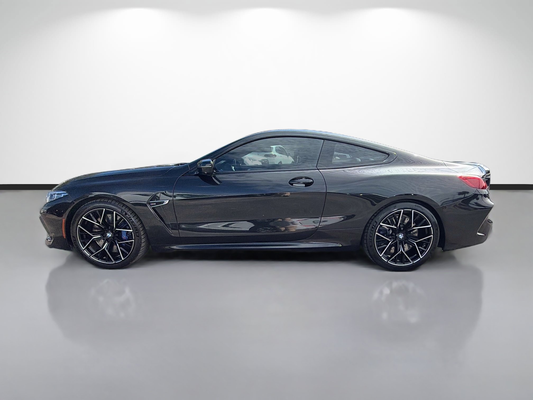 Used 2020 BMW M8 Coupe w/ M Driver's Package AWD/4WD image 6