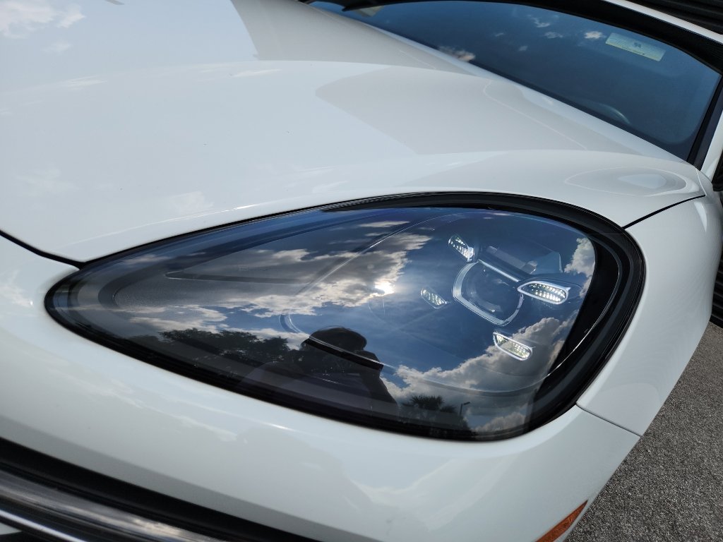 Certified 2020 Porsche Cayenne AWD/4WD image 10