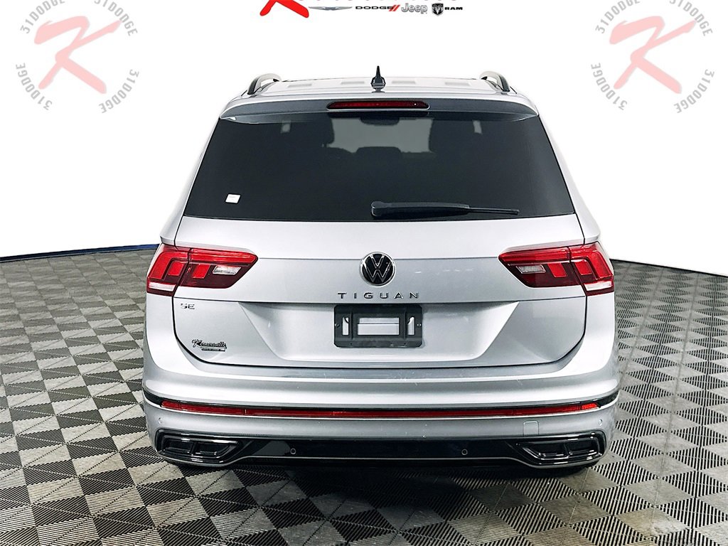 Used 2023 Volkswagen Tiguan SE R-Line image 6