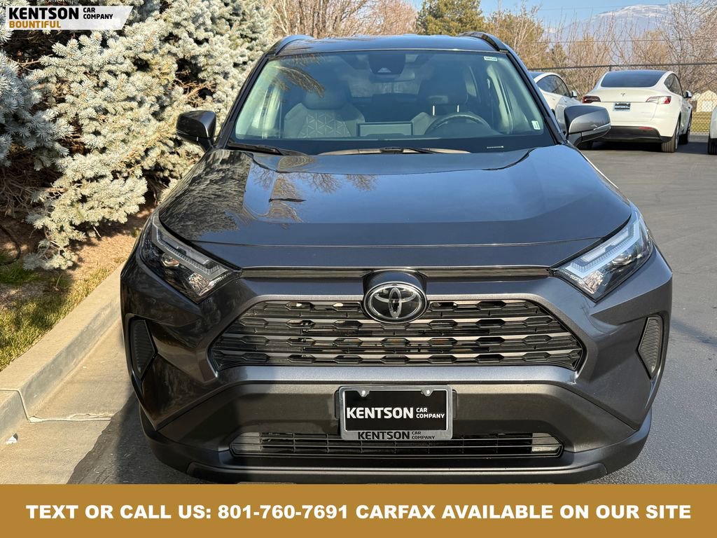 Used 2025 Toyota RAV4 XLE image 2