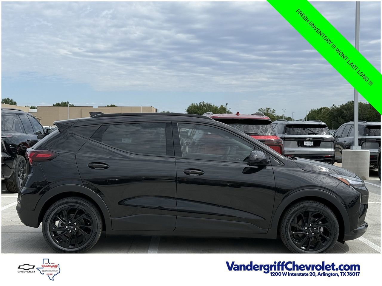 New 2027 Chevrolet Bolt RS w/ Technology Package FWD image 3