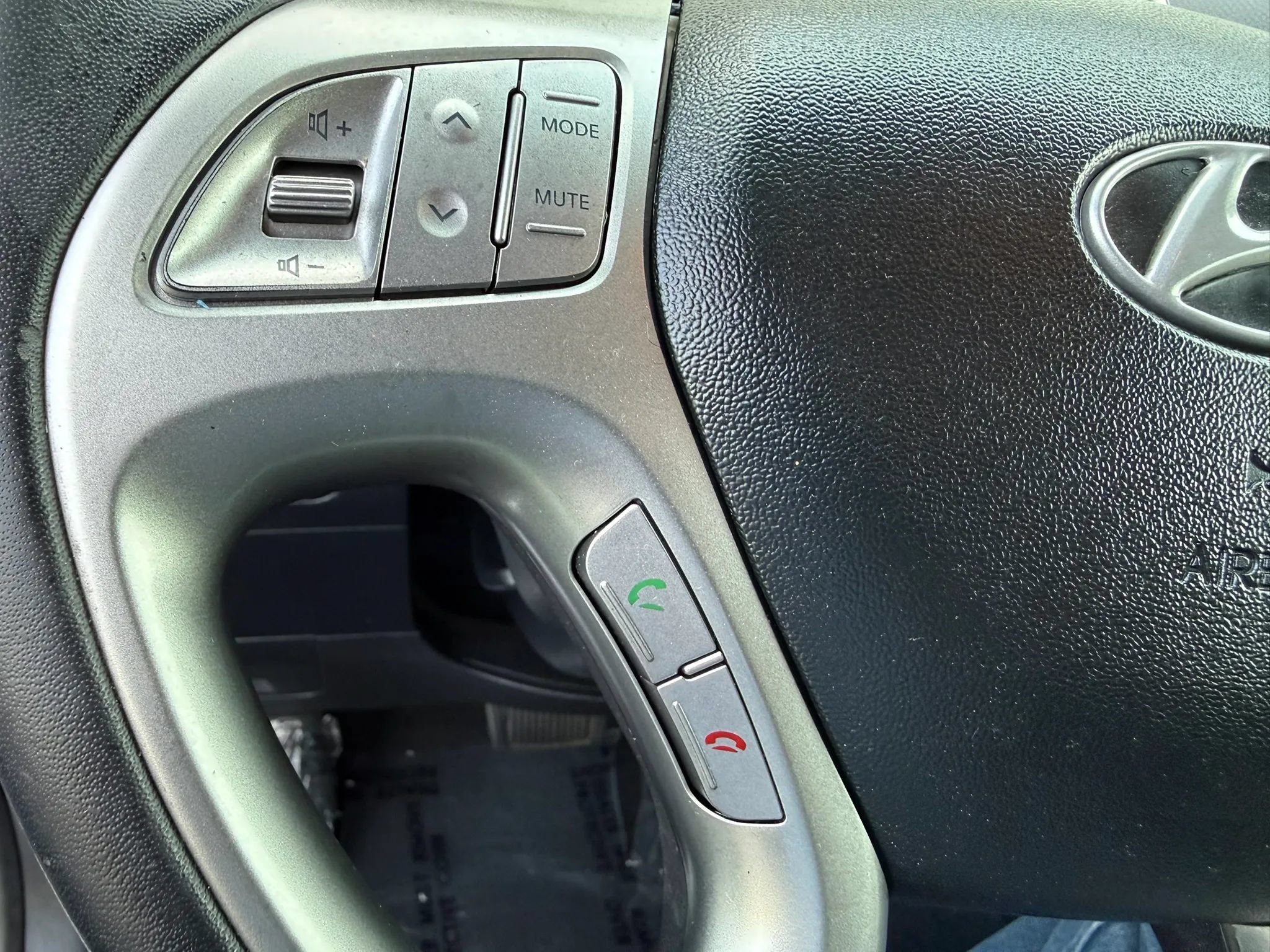 Used 2012 Hyundai Tucson Limited FWD image 28