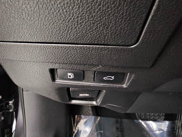 Used 2021 Lexus ES 300h w/ Premium Package FWD image 14