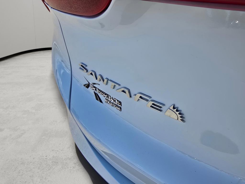 Used 2023 Hyundai Santa Fe SEL w/ Premium Package image 10