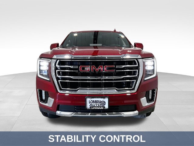 Used 2023 GMC Yukon XL SLT w/ SLT Luxury Package AWD/4WD image 3