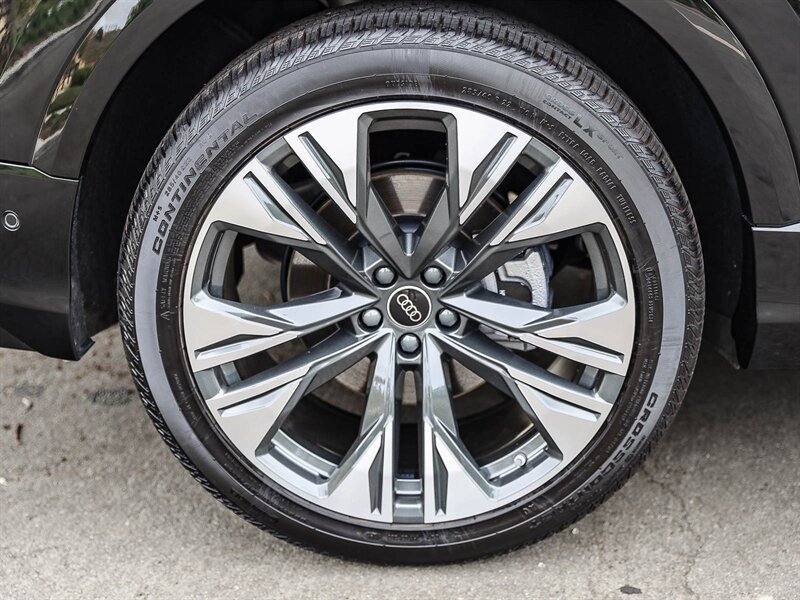Used 2025 Audi Q8 Premium Plus AWD/4WD image 13