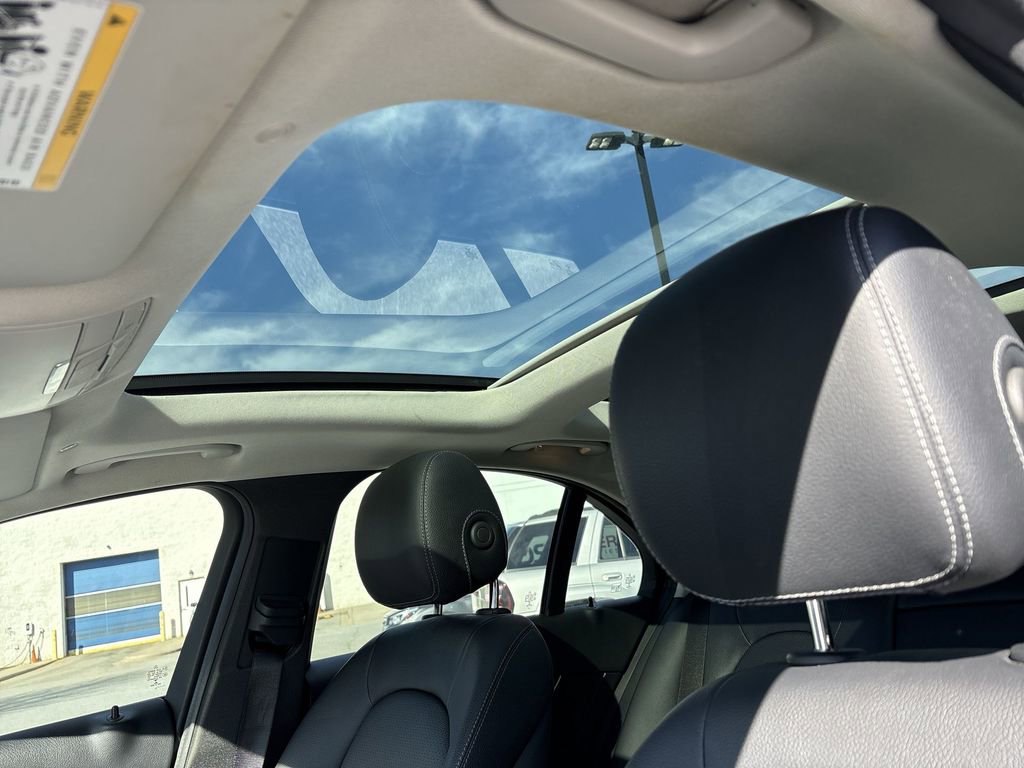 Used 2021 Mercedes-Benz C 300 C 300 image 17